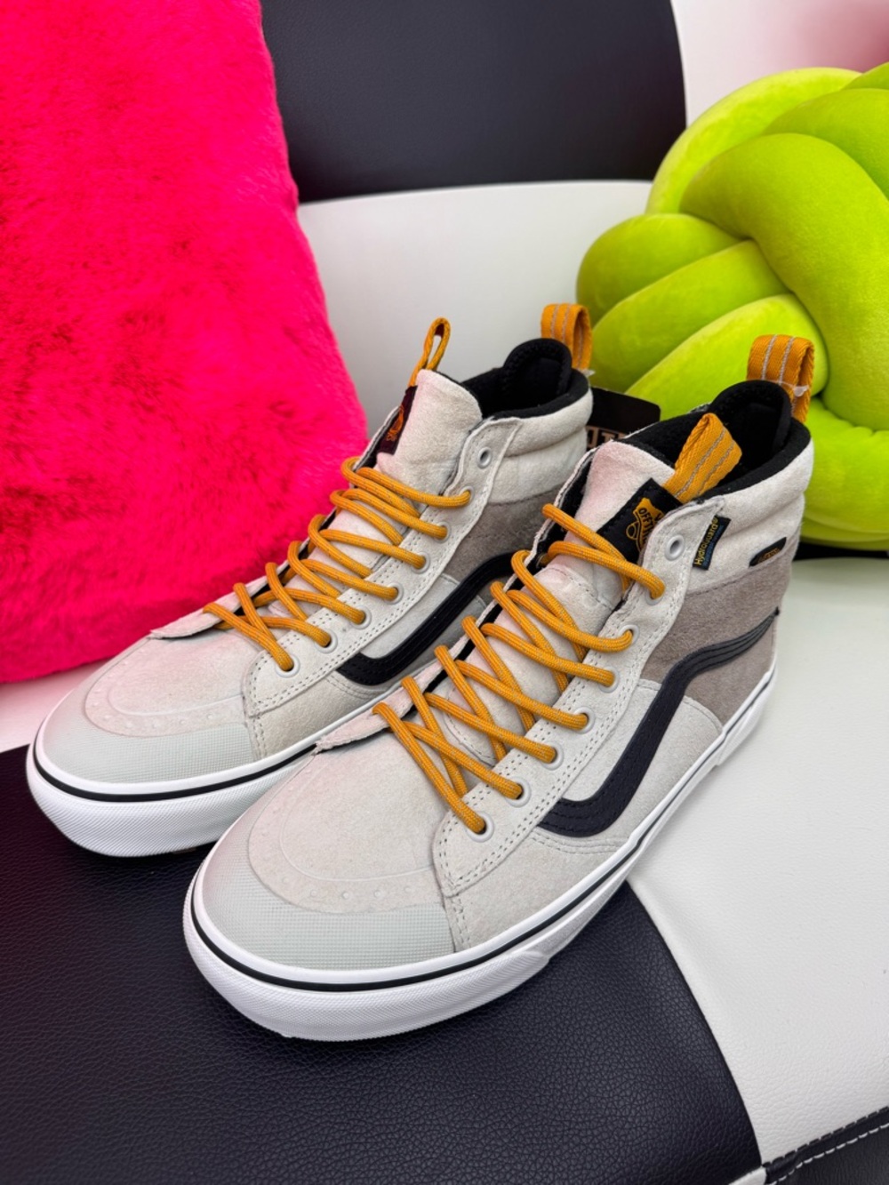Vans SK8-Hi MTE 2 Men’s 8.5 Women’s 10 NEW